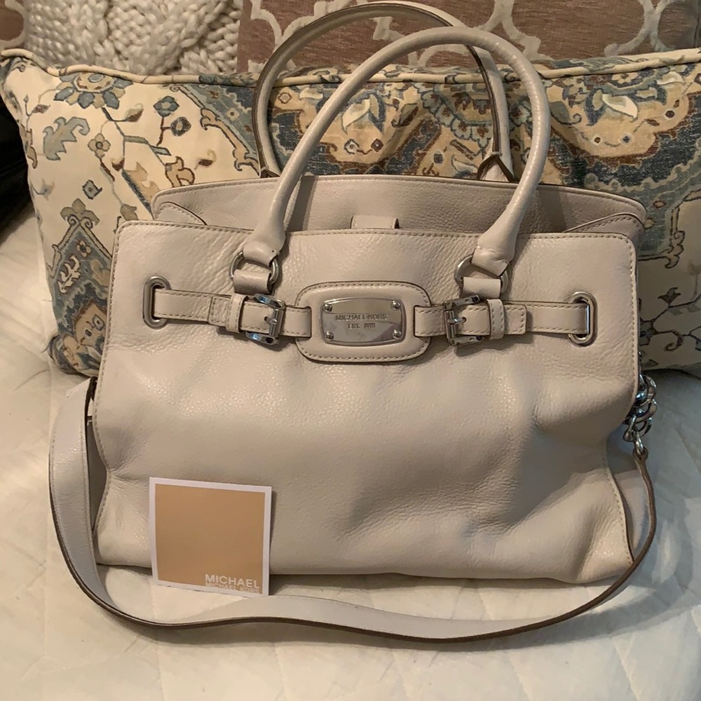 Michael Kors purse in like new condition.